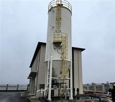 Hengke dodáva 90 m³ dvojité-výstupné silo s aktívnym uhlím so širokým-do seba...